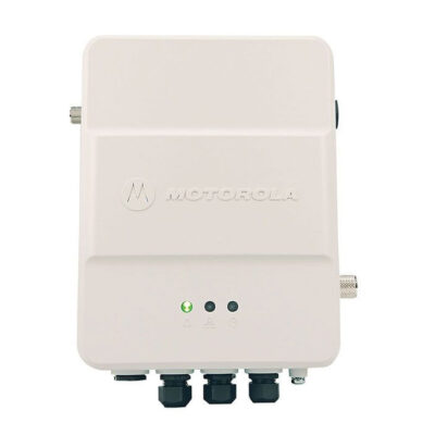 Motorola MOTOTRBO SLR 1000 UHF Repeater